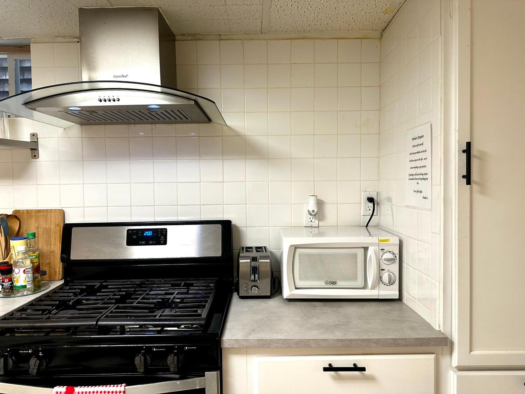 4-A Diamond In Yonkers Hotel Eksteriør billede