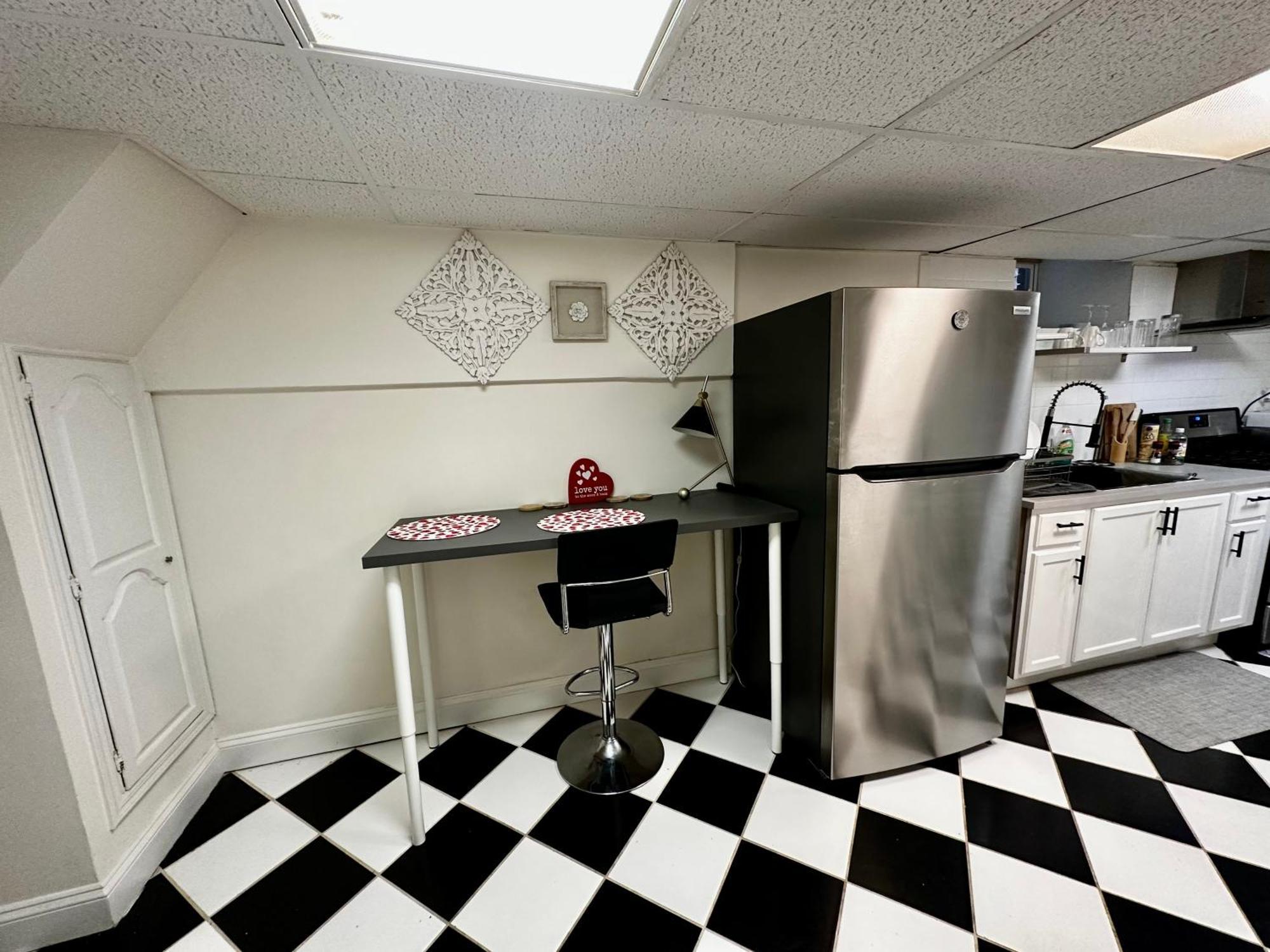 4-A Diamond In Yonkers Hotel Eksteriør billede